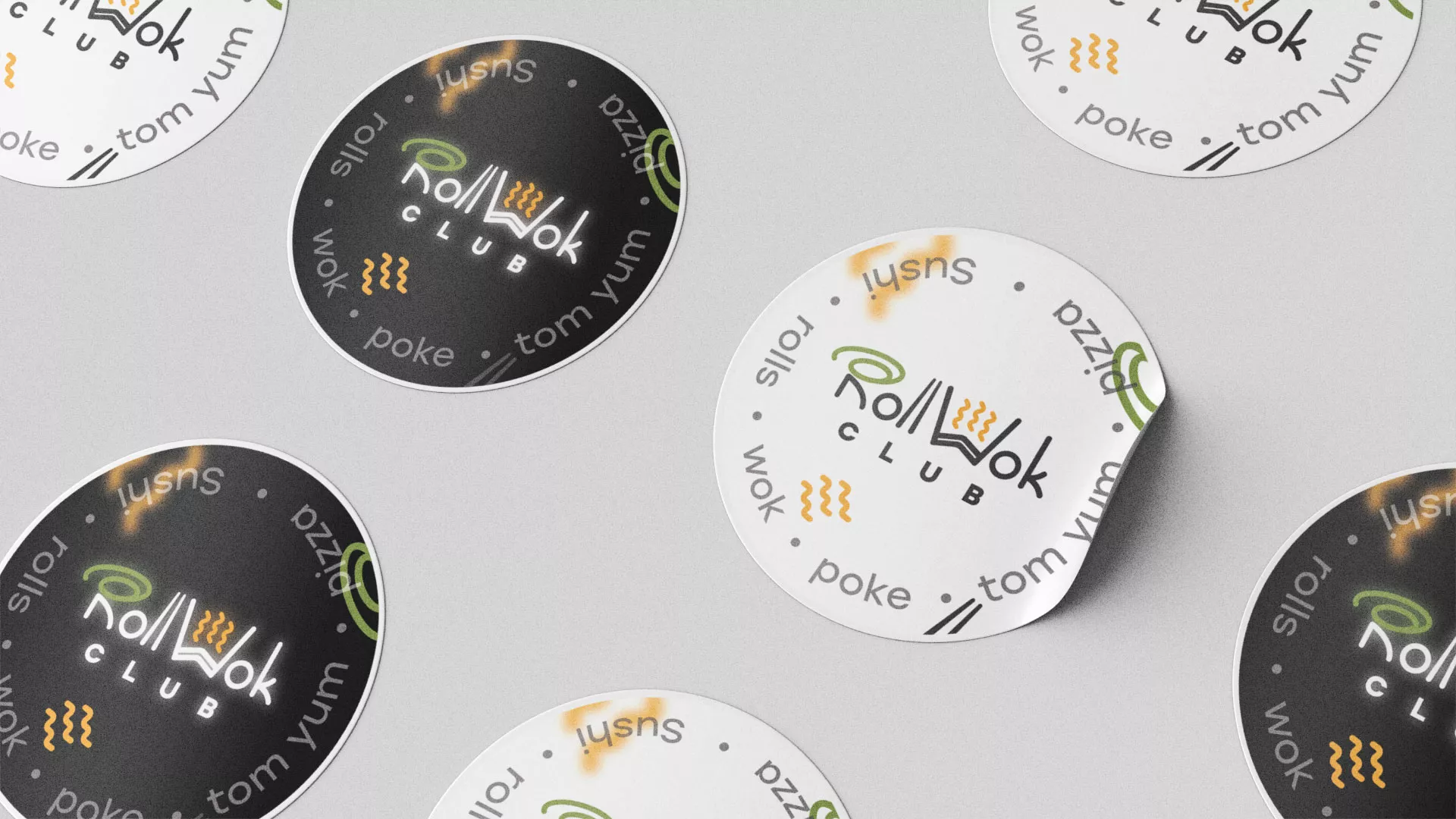Разработка наклеек для суши-бара «Roll Wok Club» в Рудне